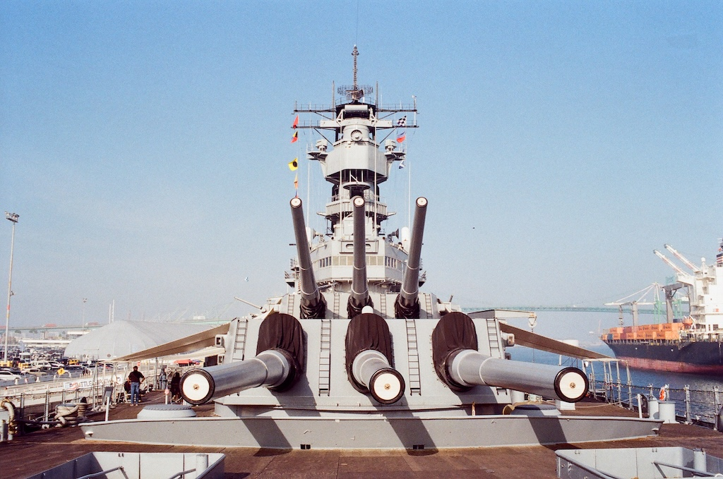 徒步遊美國 — 聖佩德羅的愛荷華號戰艦 USS Iowa