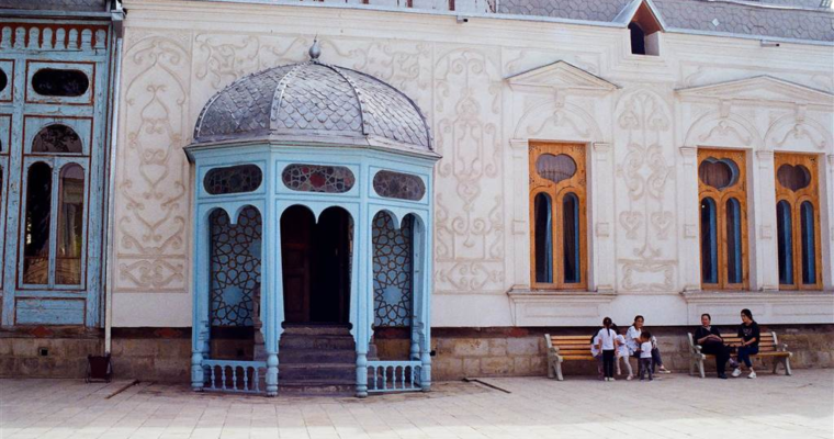 滿滿的烏兹别克 — 布哈拉最後一位君主之夏宮：現代俄羅斯與古典烏茲別克的對峙