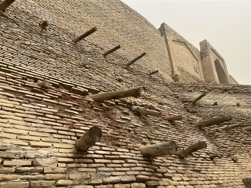 滿滿的烏兹别克 — 辛丹監獄的恐怖回憶