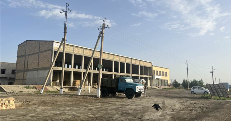 滿滿的烏兹别克 — 布哈拉老城區之外一景