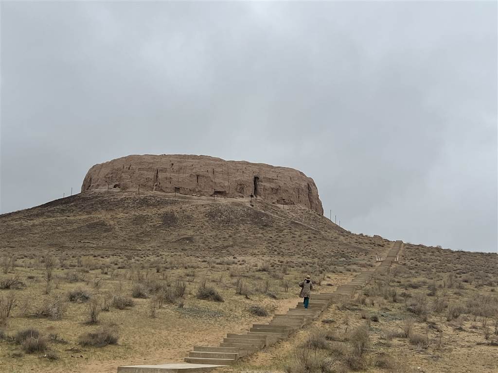 滿滿的烏兹别克 — 祆教的寂靜之塔
