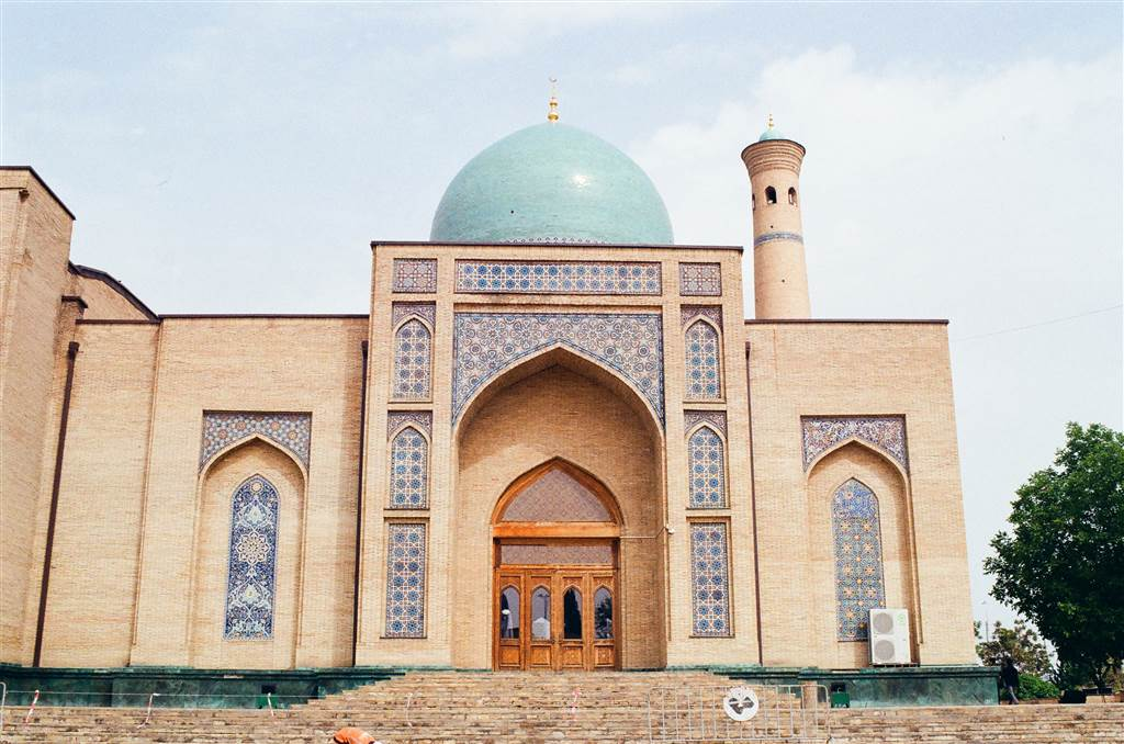 滿滿的烏兹别克 — 哈茲拉特伊瑪目建築群