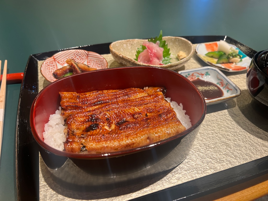 秋色交響樂 — 鰻魚屋廣川